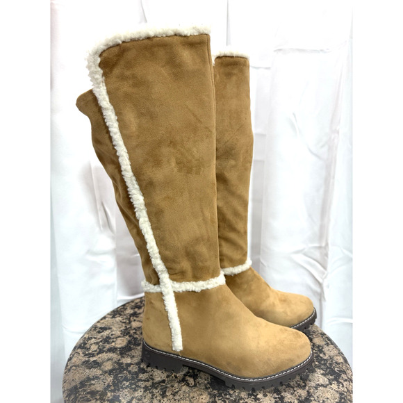 Comfort Est 1946 Women’s Suede Boots Side Zip Size 8W - Picture 1 of 12